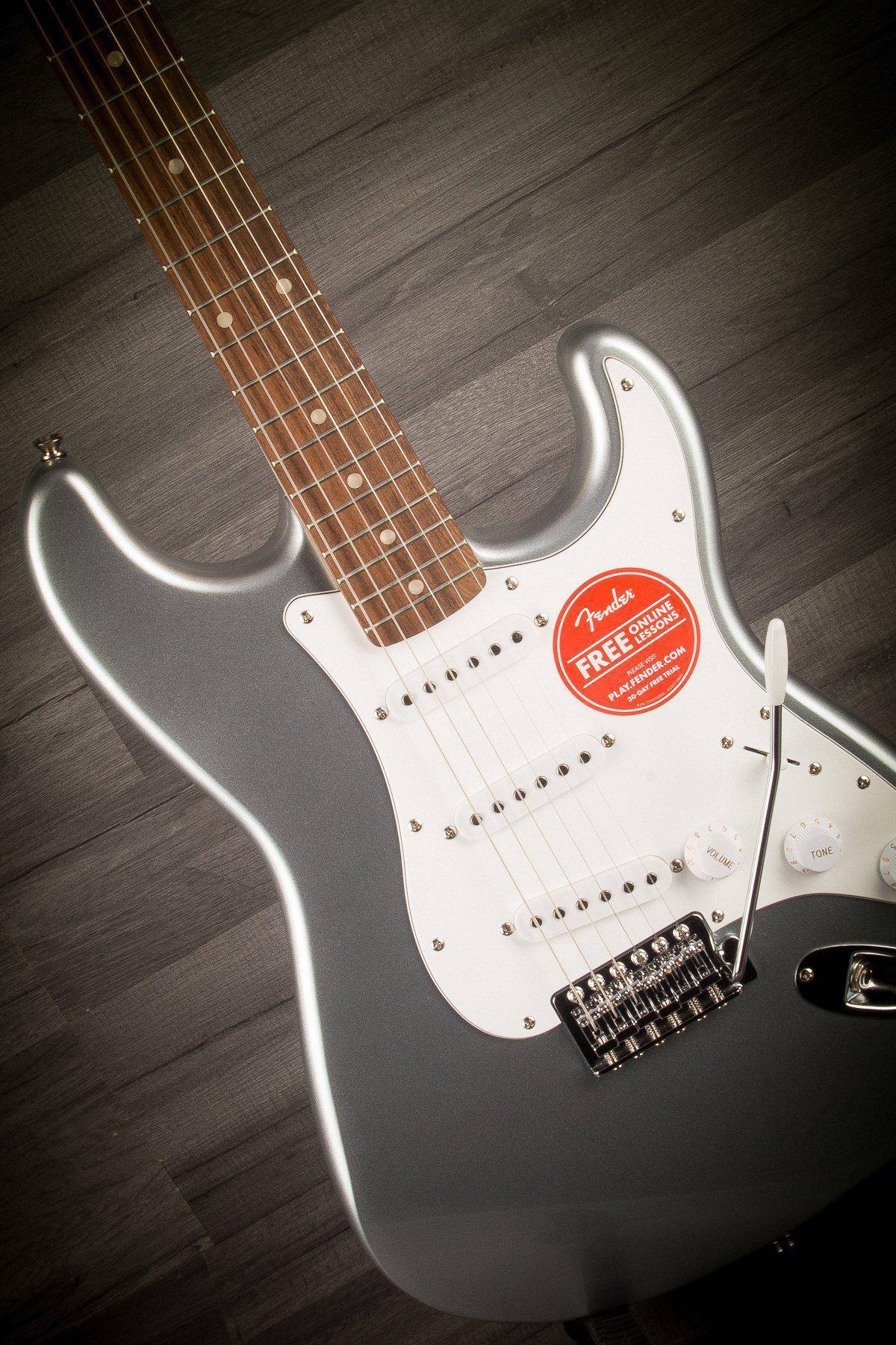 Squier - Affinity Stratocaster - Slick Silver