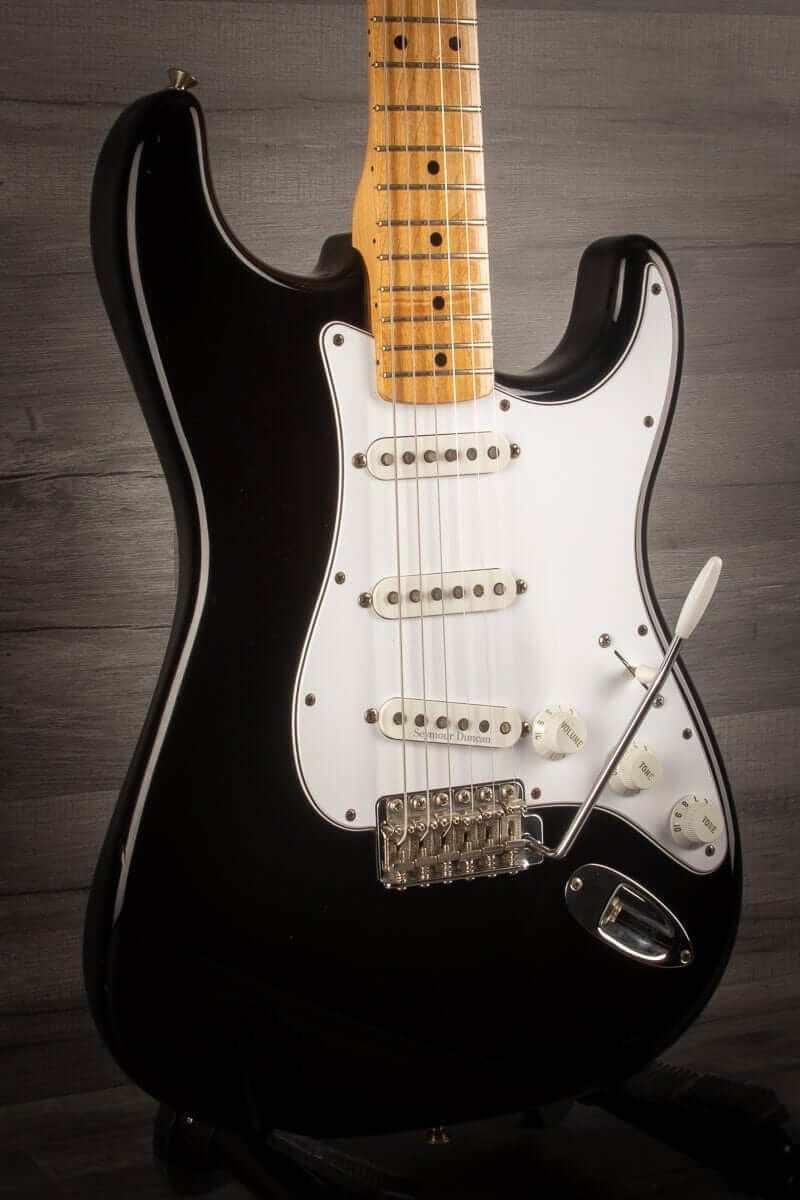 USED - 2009 Fender Mexican Classic 70s Stratocaster - Black