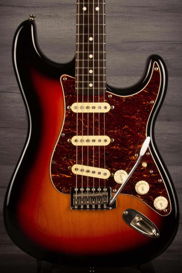 USED - Squier Stratocaster Classic Vibe '60S - 3 Tone Sunburst