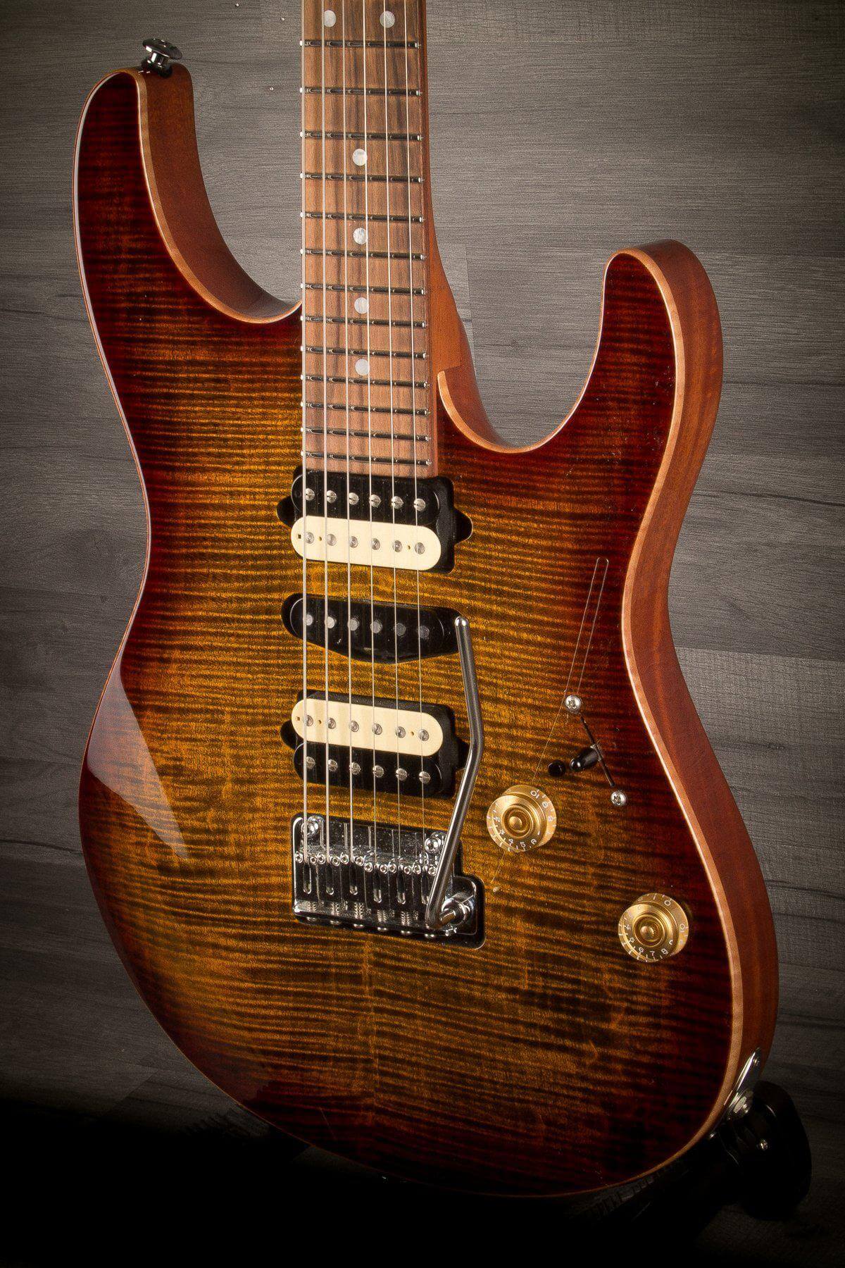 USED - Suhr Modern 'Guthrie Govan' spec - Light Bengal Burst (2015)