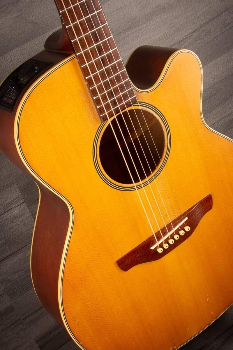 Takamine Acoustic Guitar USED - Takamine EG40C