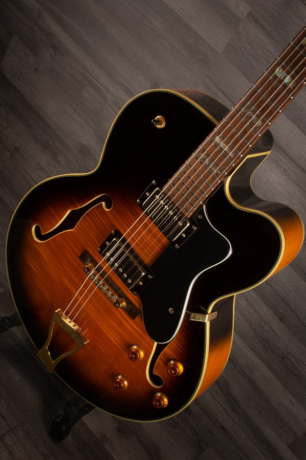 Tanglewood Archtop USED - Tanglewood JZ503 hollow body jazz guitar (sunburst)