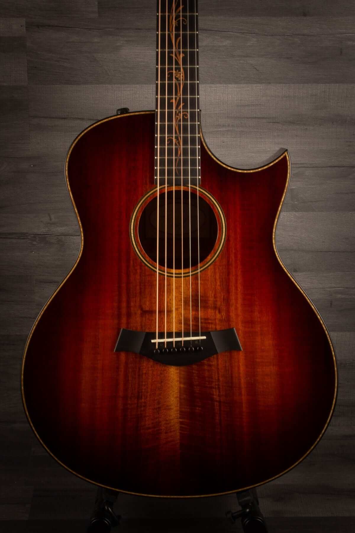 USED - 2017 Taylor K26ce Koa Florentine cutaway electro