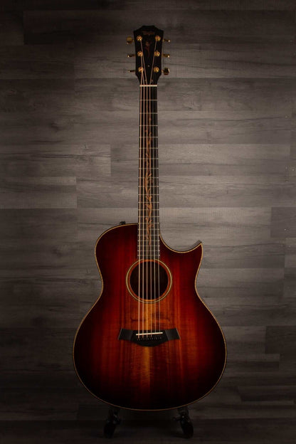 USED - 2017 Taylor K26ce Koa Florentine cutaway electro