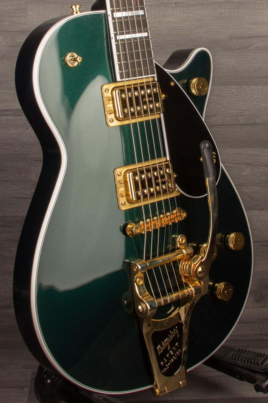 USED - Gretsch - G6228TG-PE Players Edition Jet™ BT with Bigsby® and Gold Hardware, Ebony Fingerboard, Cadillac Green