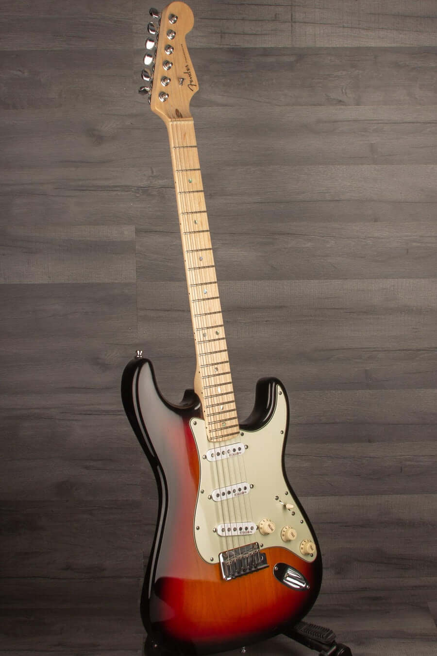 USED - Fender 2012 American Deluxe Stratocaster Sunburst