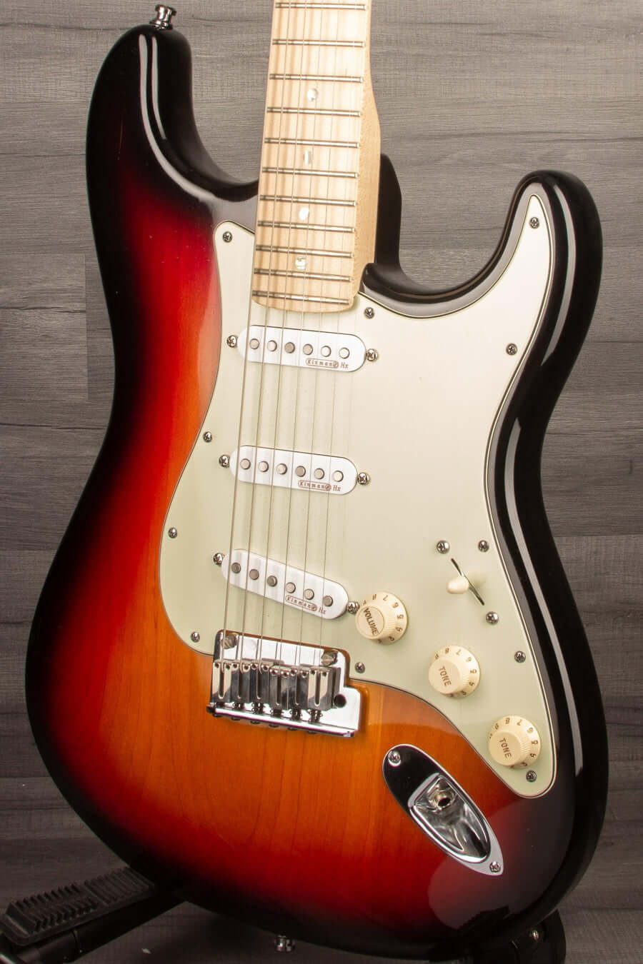 USED - Fender 2012 American Deluxe Stratocaster Sunburst - MusicStreet