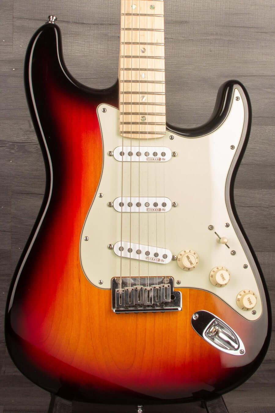 USED - Fender 2012 American Deluxe Stratocaster Sunburst - MusicStreet