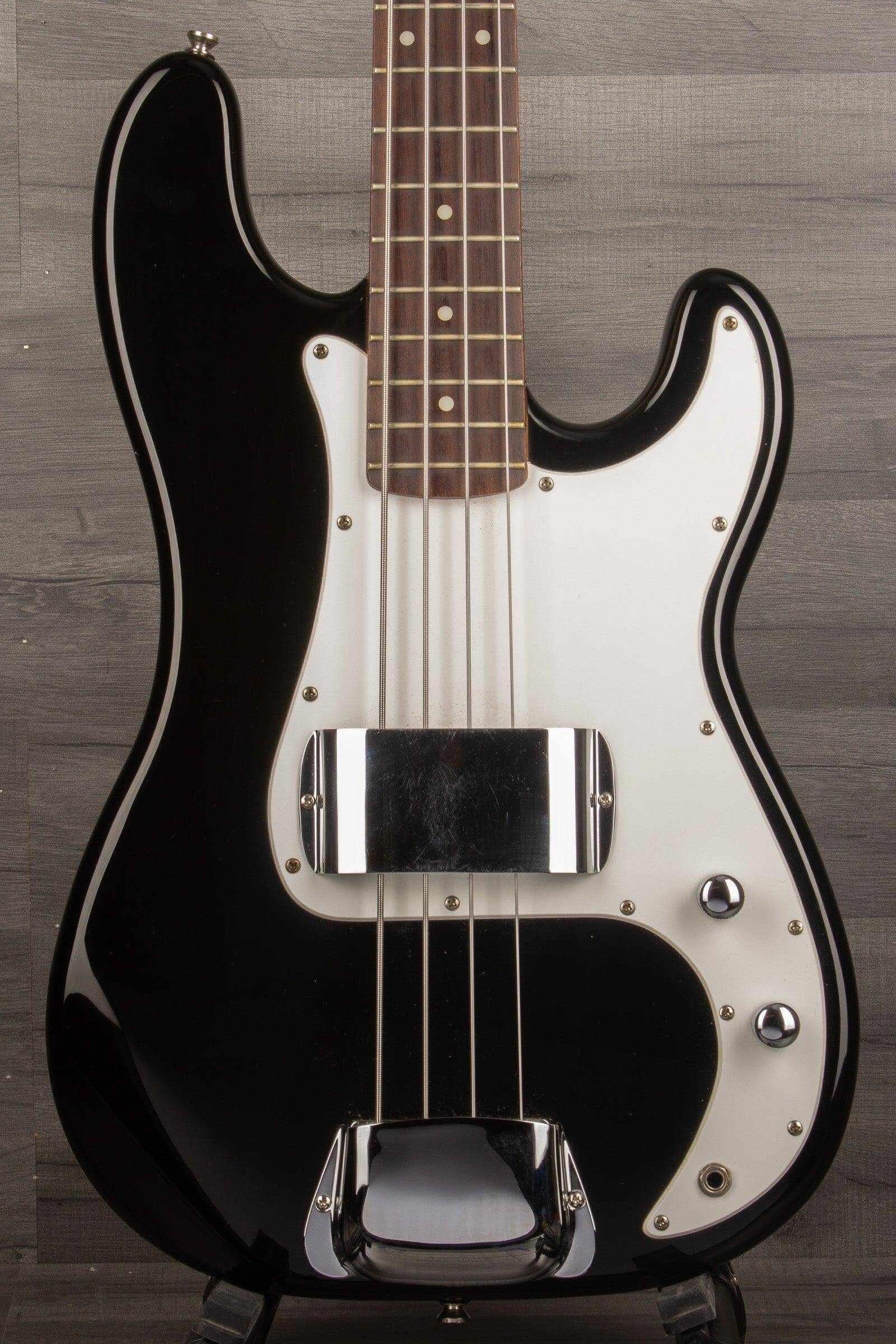 USED - Squier Affinity P - Bass Guitar