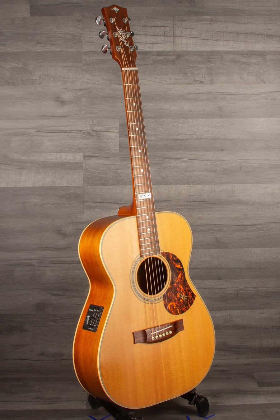 USED - Maton EBG808TE Tommy Emmanuel Signature Acoustic Guitar