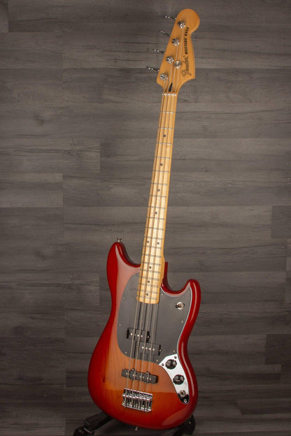 USED - Fender Player PJ Mustang Bass Guitar - Sienna Sunburst