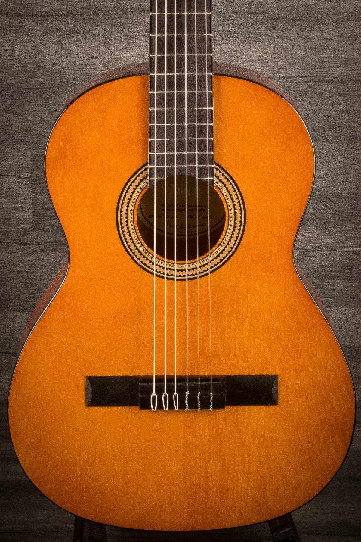 3/4 Valencia Classical Student Guitar Gloss finish