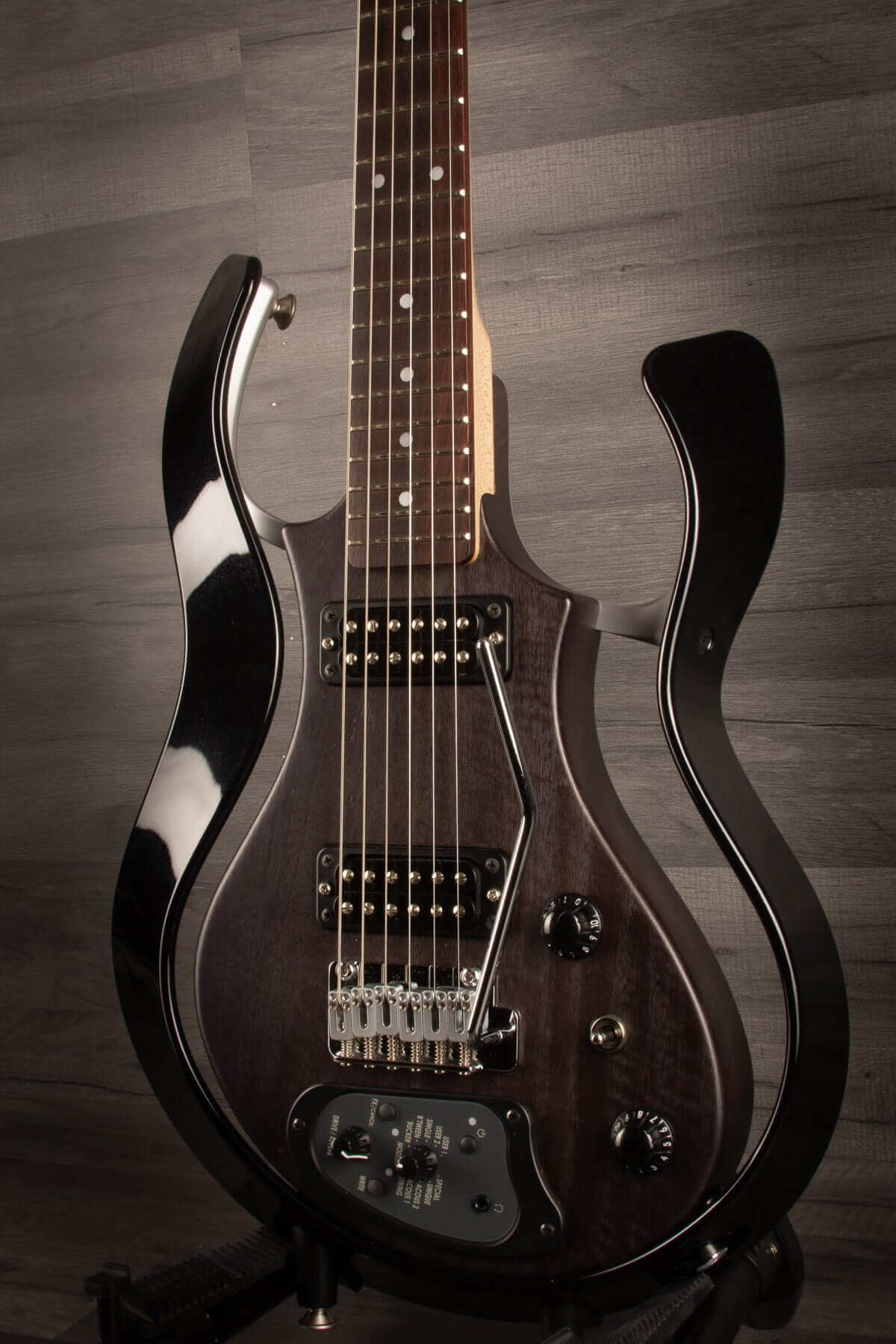 USED - Vox VSS-1 Modelling guitar inc gig bag