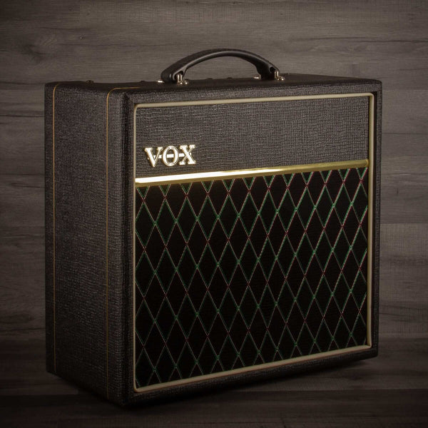 Vox Musical Instrument Amplifier Accessories USED - Vox Pathfinder V9158 22W