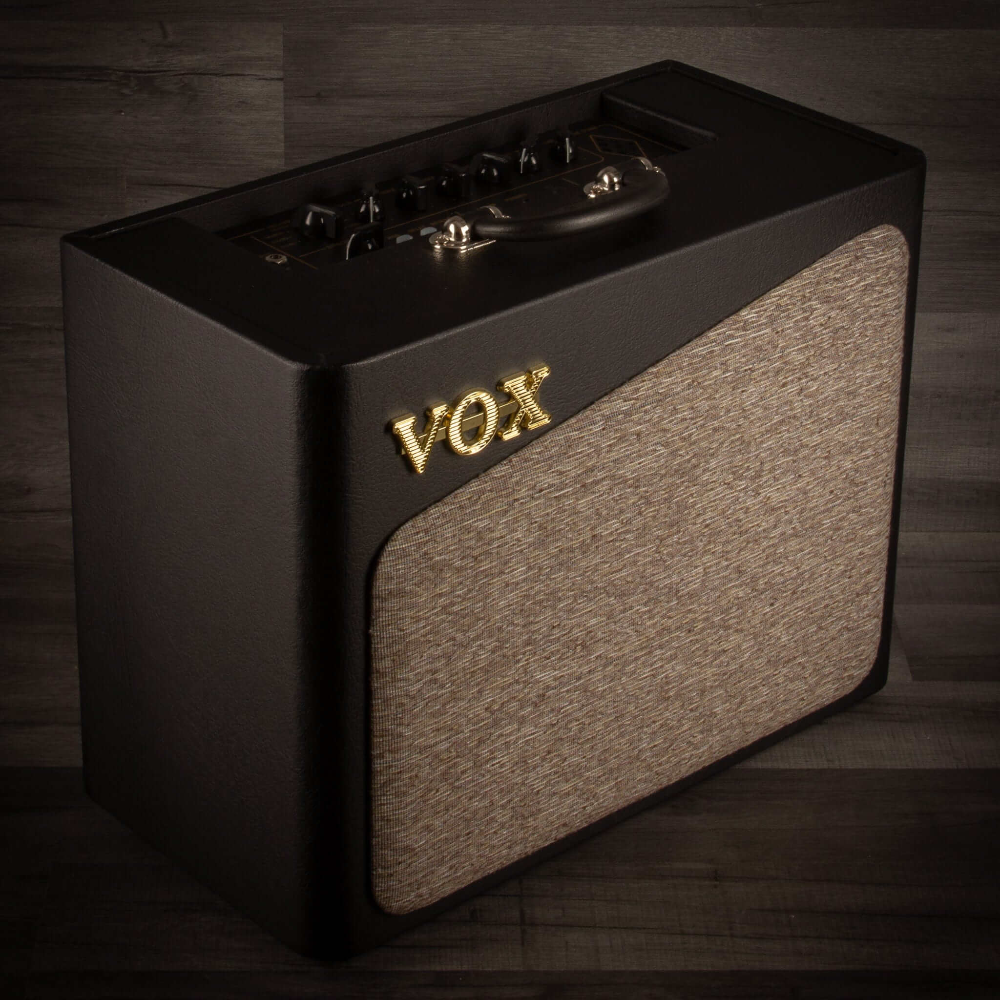 USED - Vox Av15