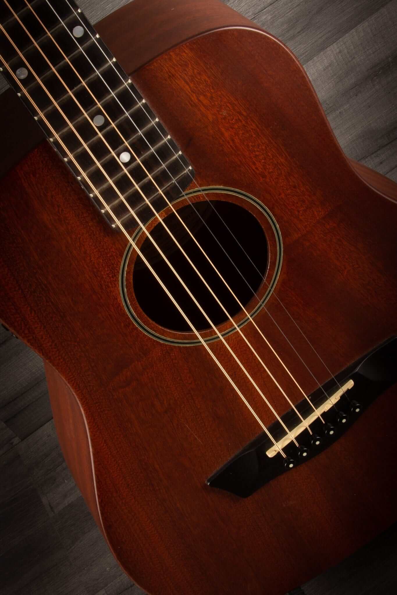 USED - Washburn WDM18SENS Mini Dreadnought Electro Acoustic Guitar