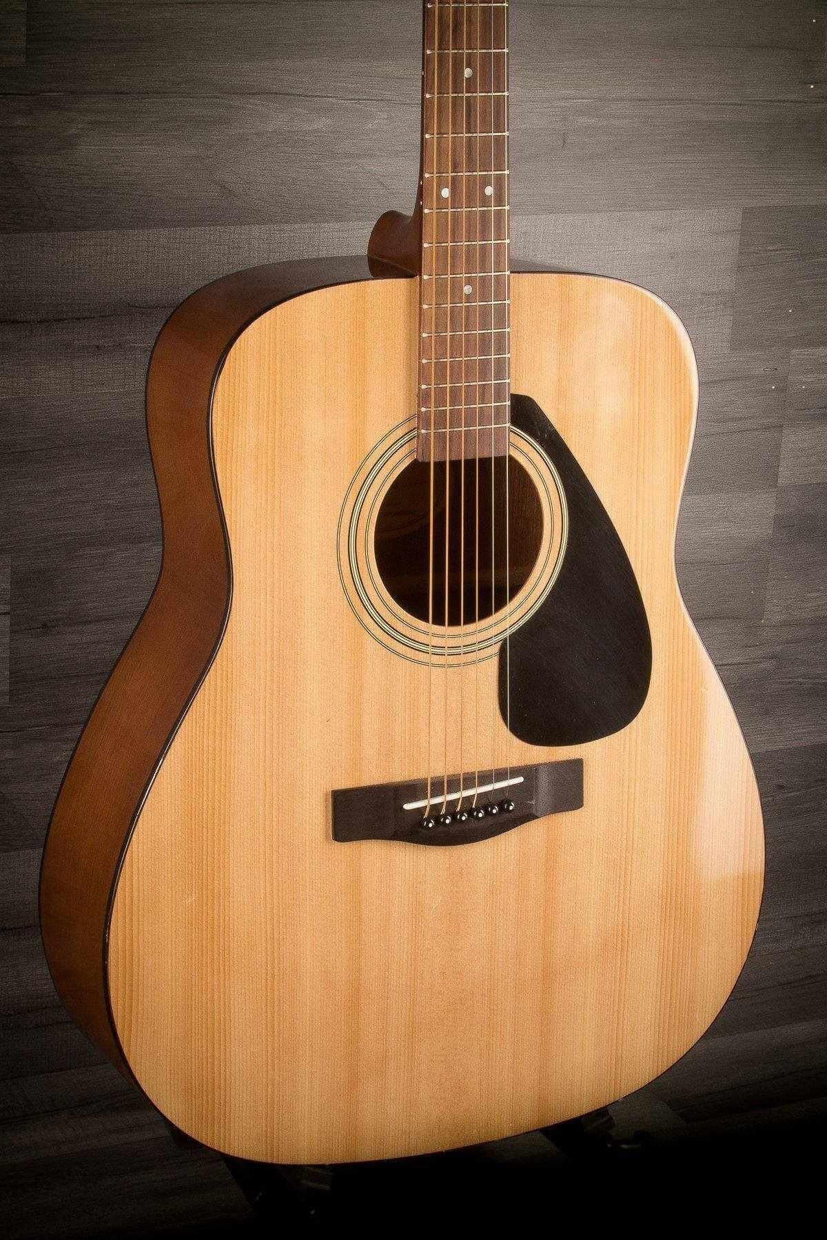USED - Yamaha F310 Acoustic guitar
