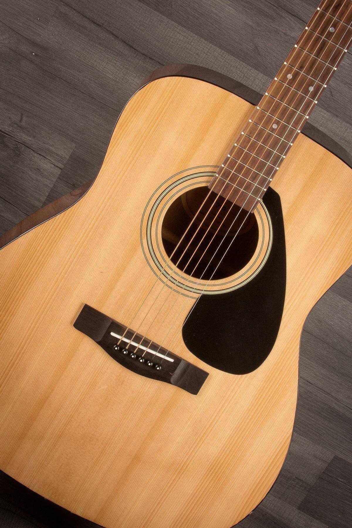 USED - Yamaha F310 Acoustic guitar