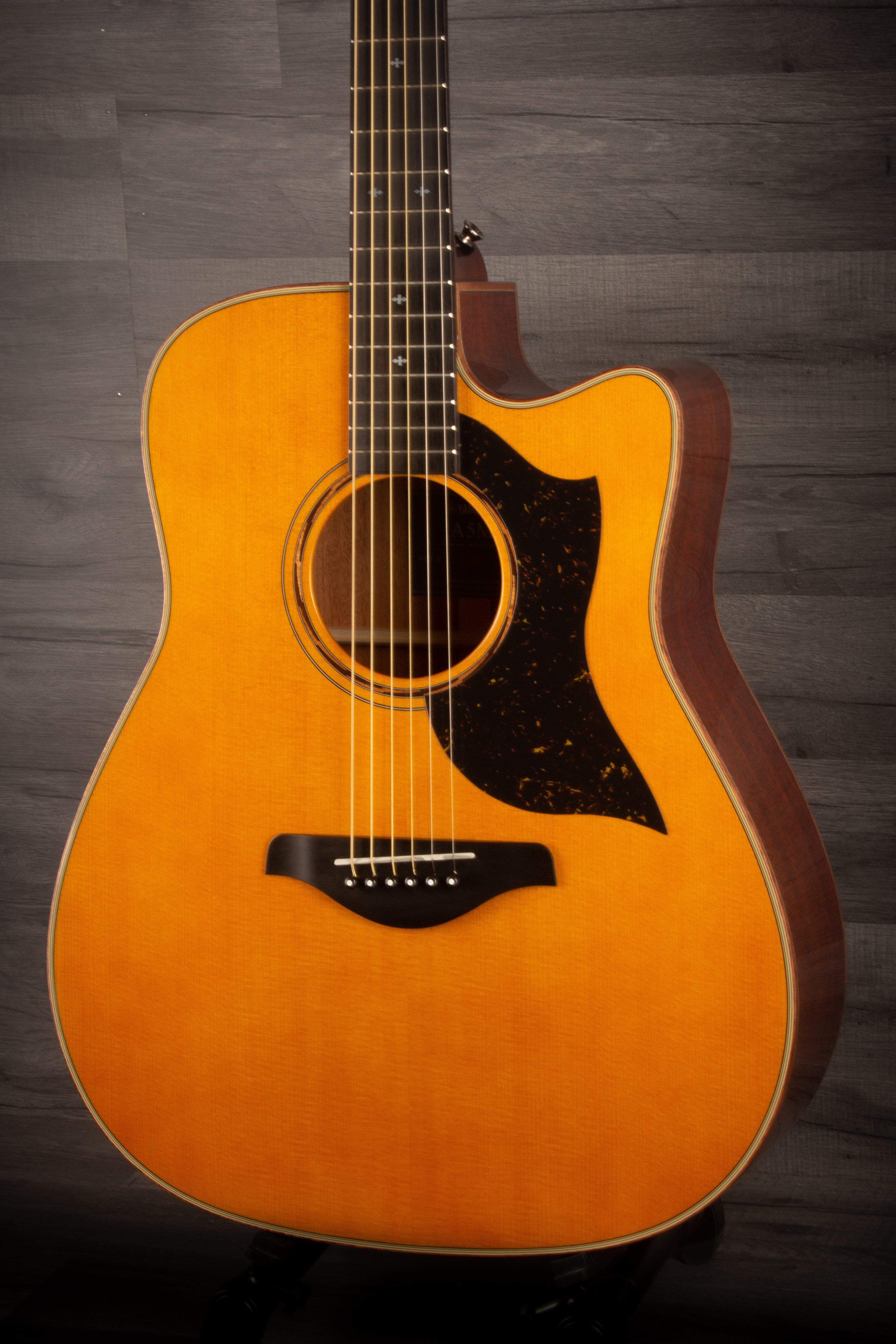 Yamaha A5M Acoustic Guitar - Vintage Natural
