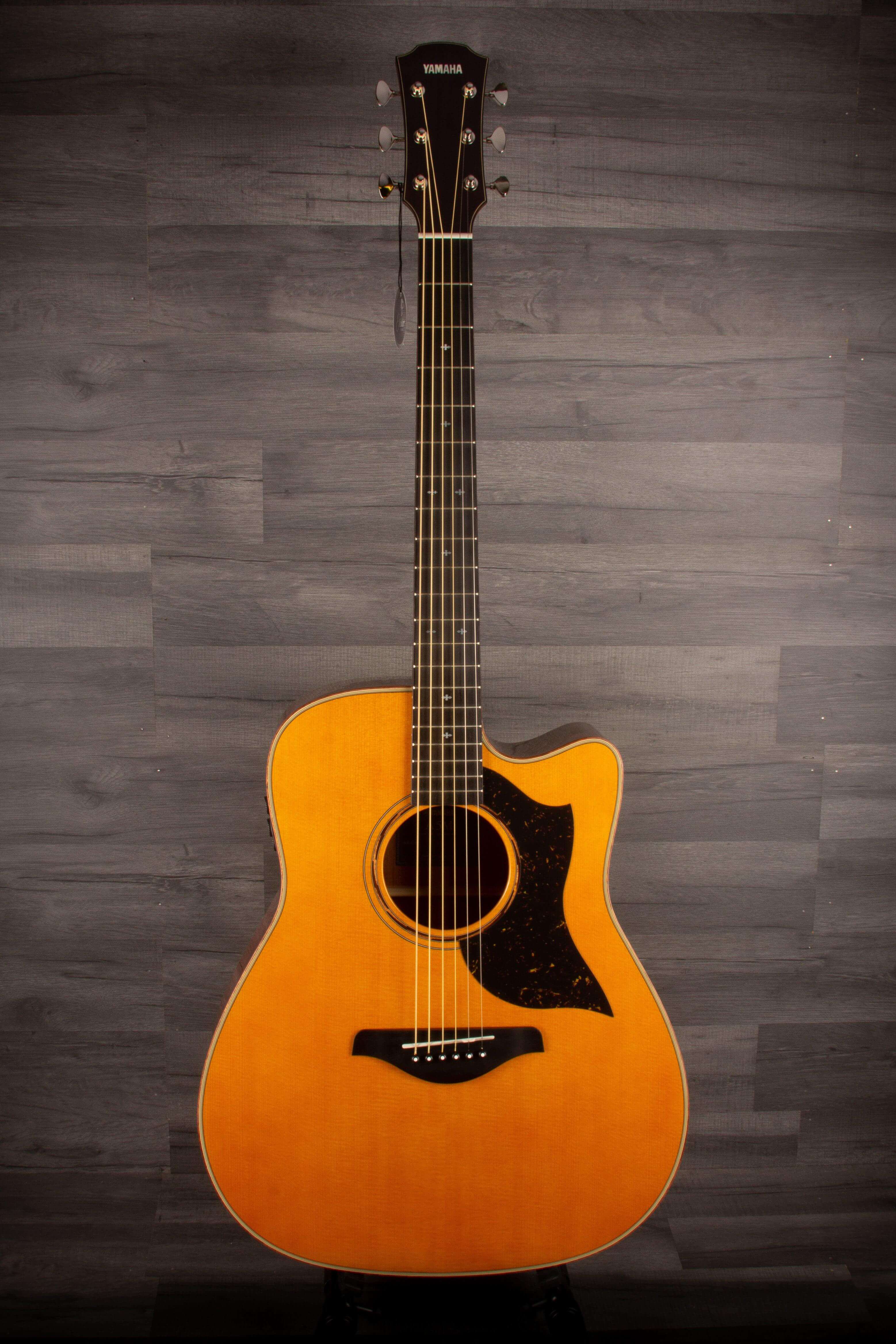 Yamaha A5M Acoustic Guitar - Vintage Natural