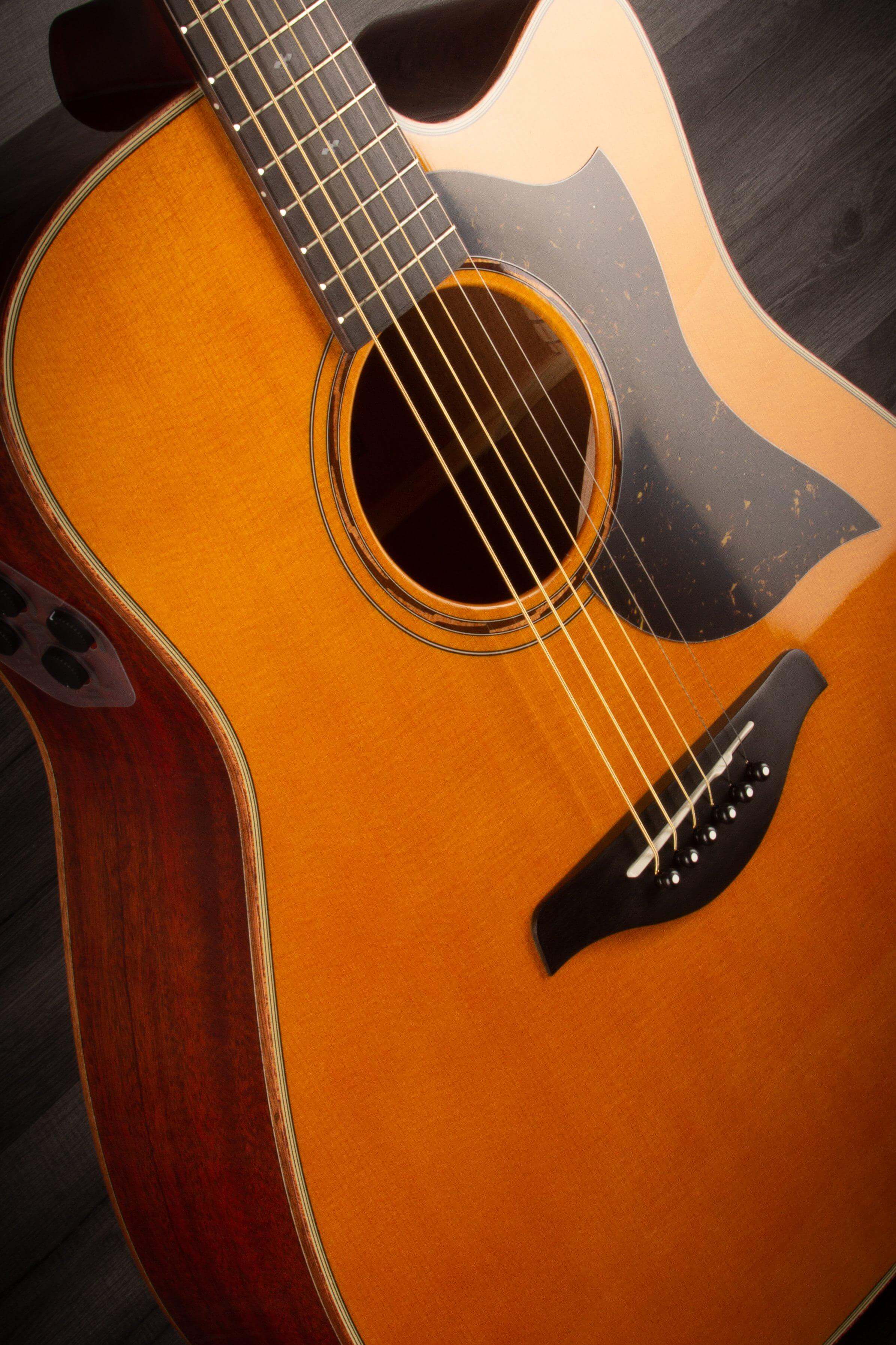 Yamaha A5M Acoustic Guitar - Vintage Natural