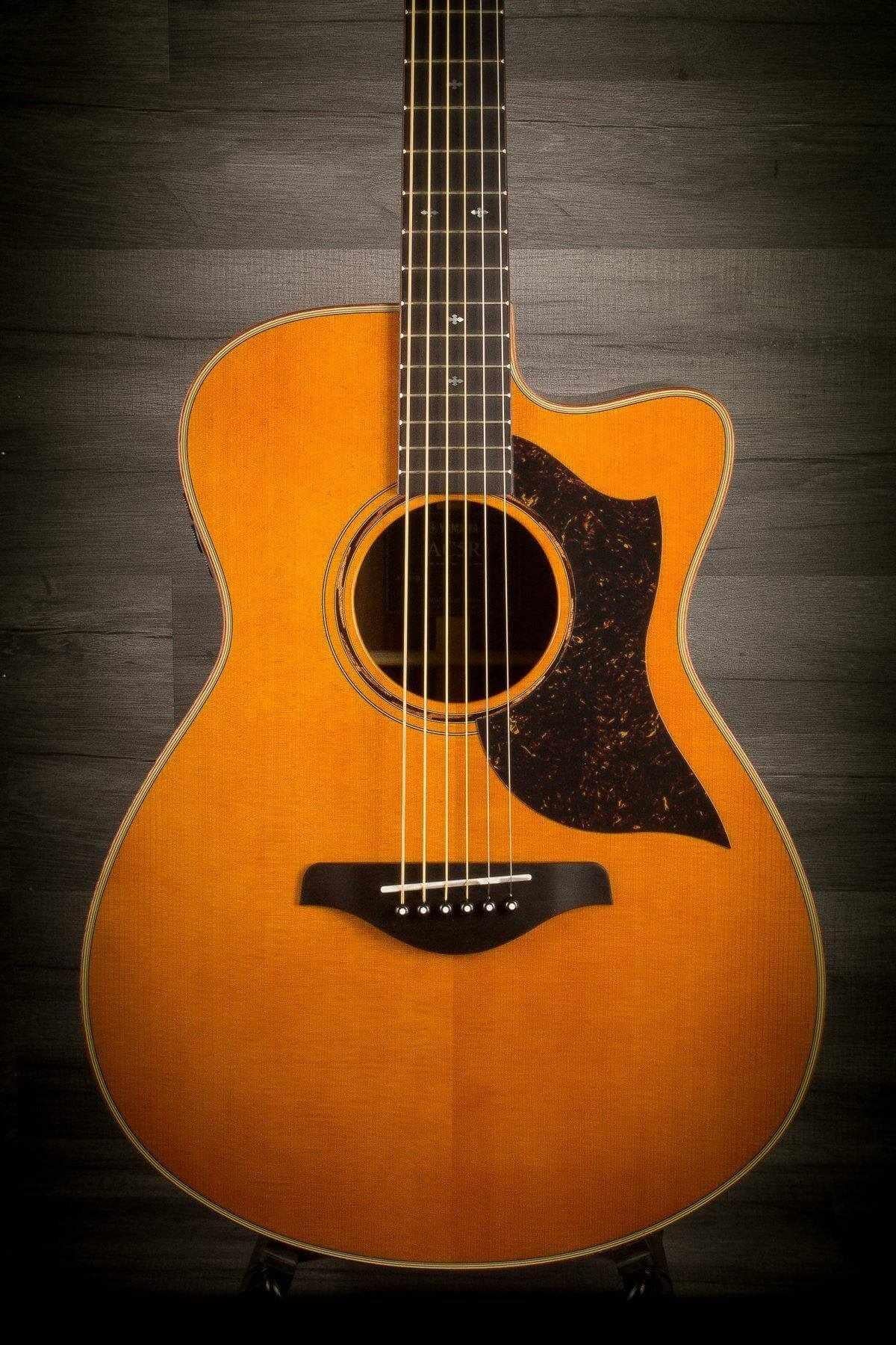 Yamaha AC5R ARE Acoustic Guitar - Vintage Natural