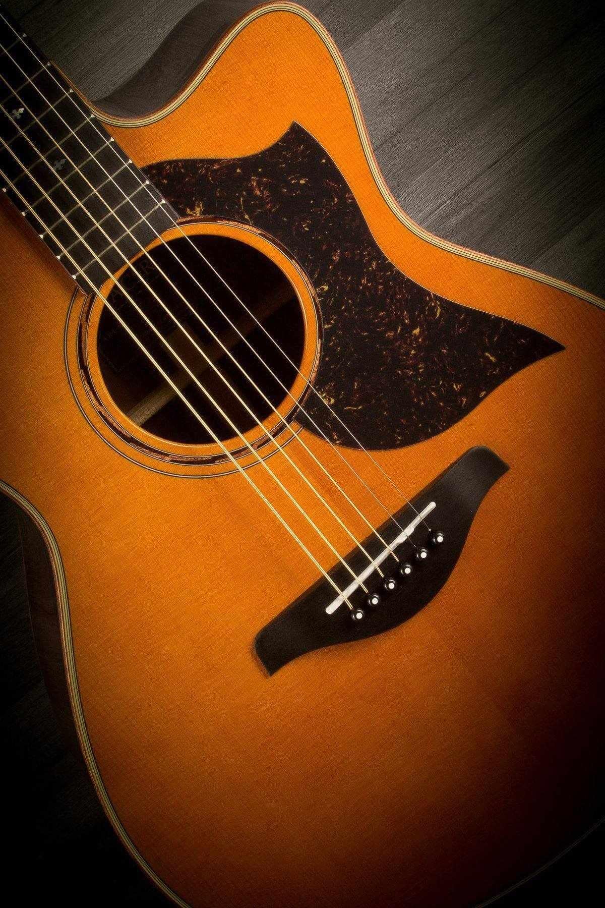 Yamaha AC5R ARE Acoustic Guitar - Vintage Natural
