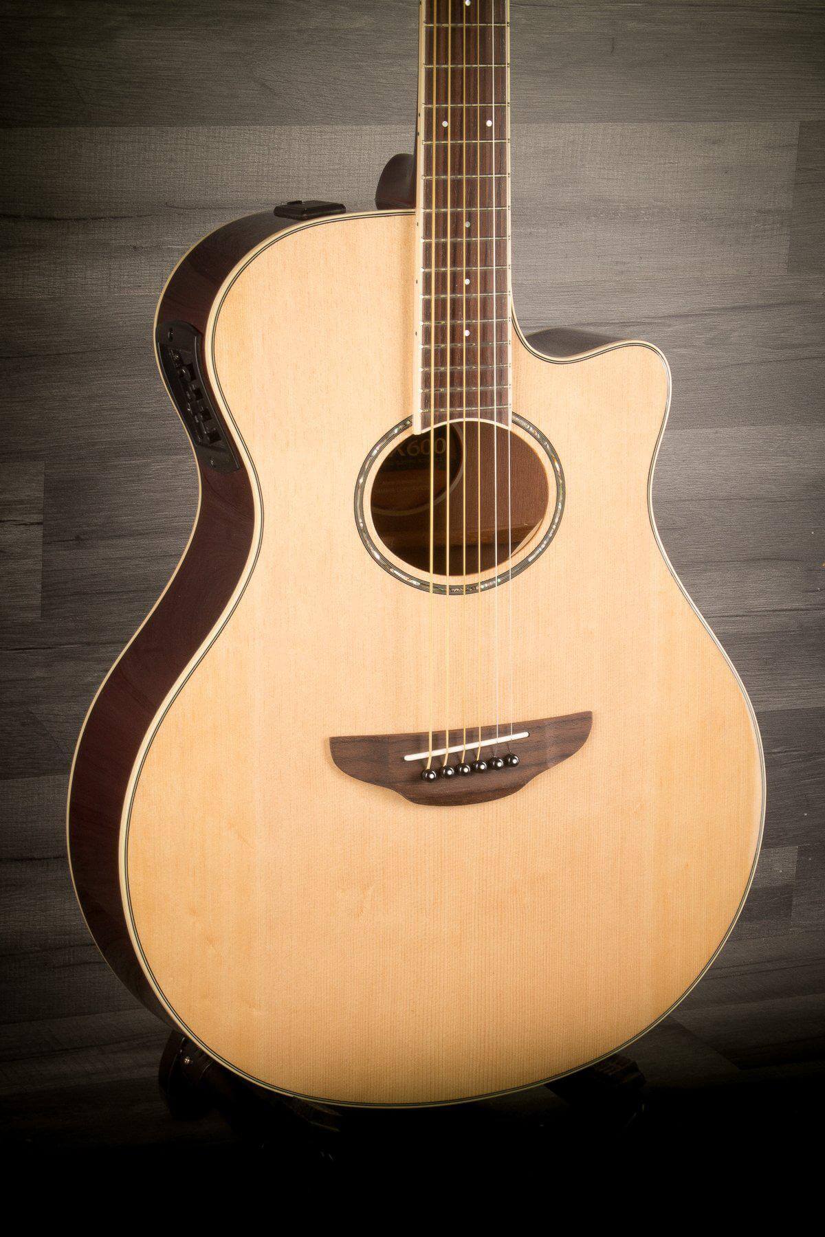 Yamaha APX600 Electro Acoustic Guitar - Natural