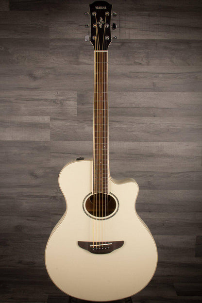 Yamaha APX600 Electro Acoustic - Vintage White