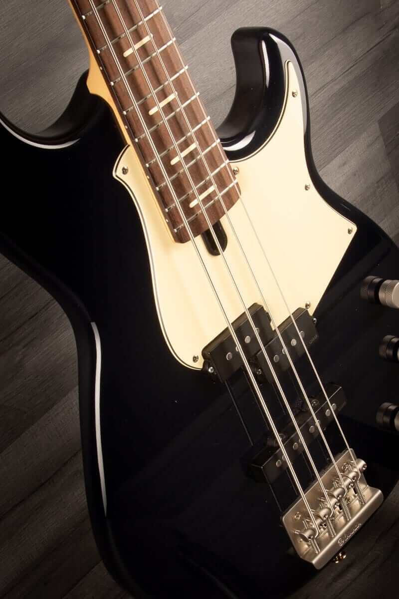 USED - Yamaha BB P34 Pro Series Bass Guitar In Midnight Blue