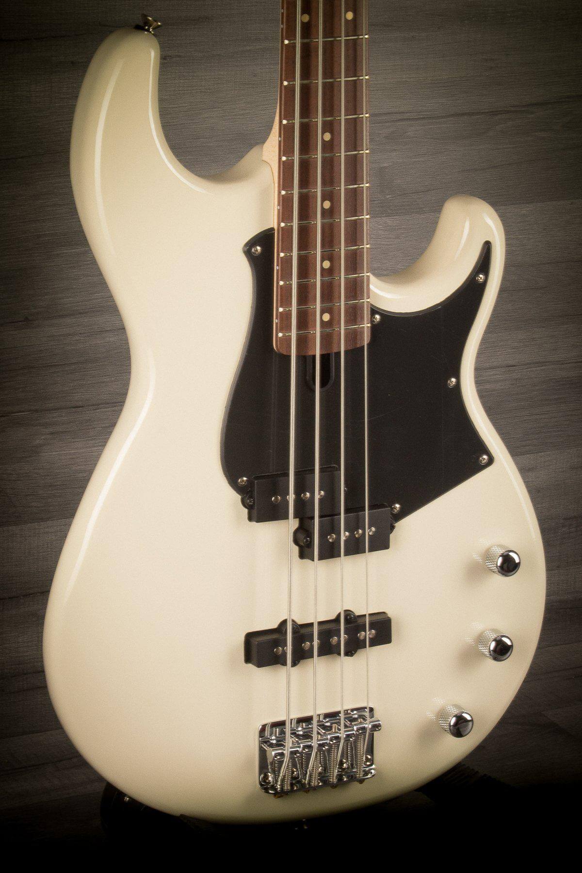 Yamaha Bass Guitar Yamaha BB234 Bass - Vintage White