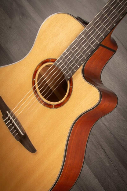 USED - Yamaha NTX700 Nylon