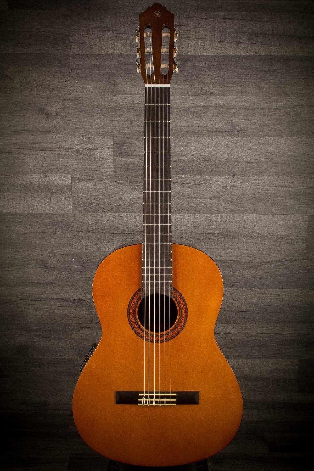 Yamaha CX40 Electro Classical Guitar - Ex Demo