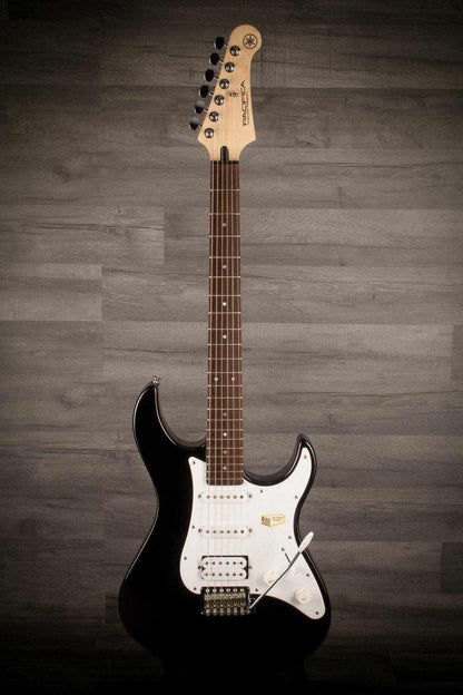 B Stock - Yamaha Pacifica 112J - Black