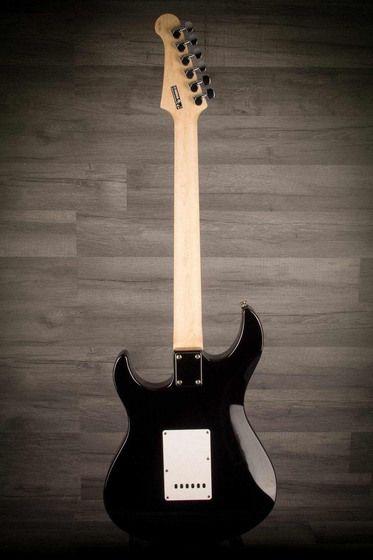 B Stock - Yamaha Pacifica 112J - Black