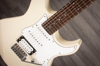 B Stock - Yamaha Pacifica 112V Electric Guitar - Vintage White