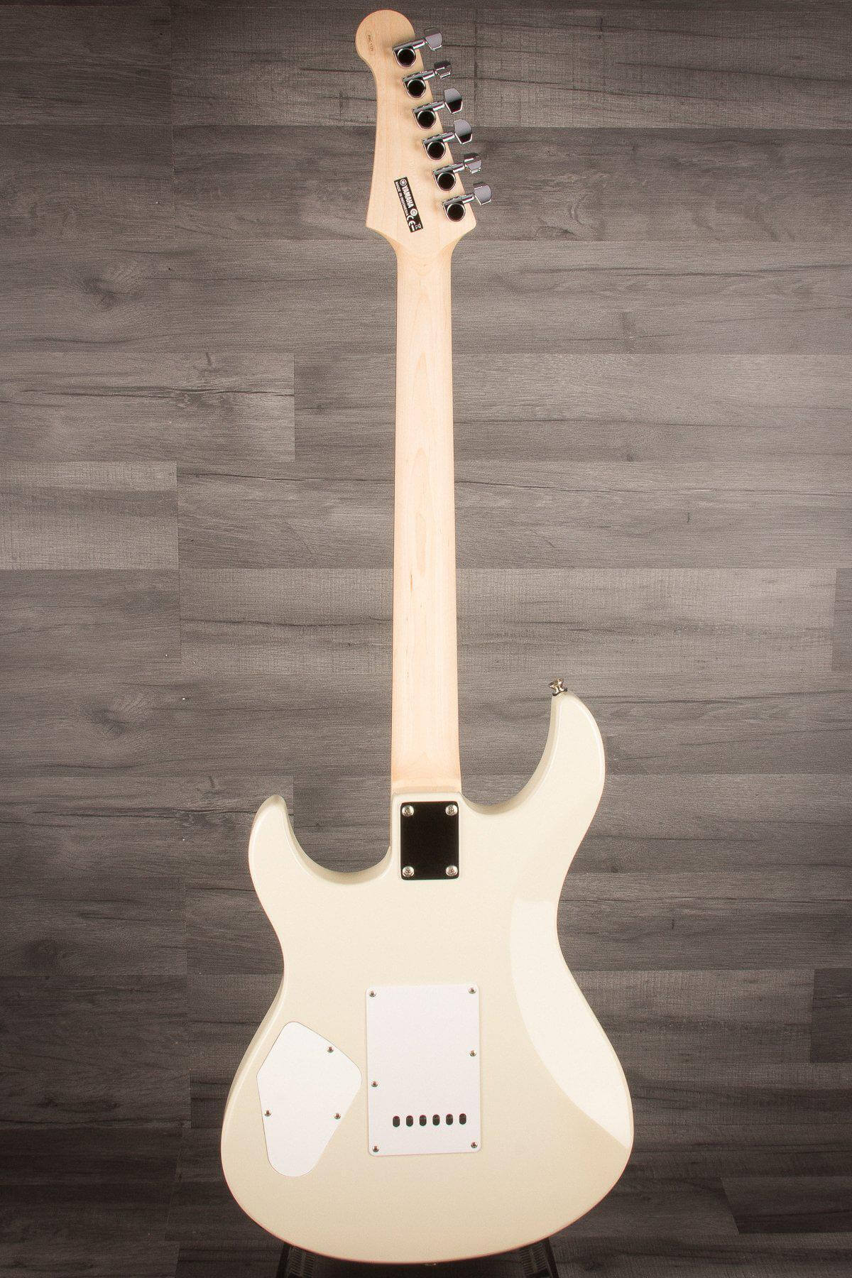 B Stock - Yamaha Pacifica 112V Electric Guitar - Vintage White