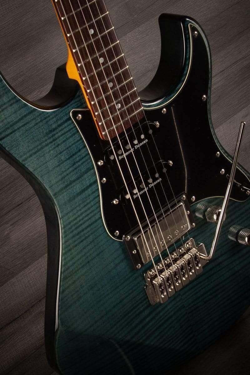 B Stock - YAMAHA PACIFICA 612VIIFM ELECTRIC GUITAR