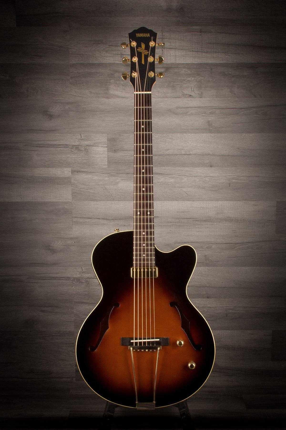 USED - Yamaha AEX500 Hybrid Electric / Acoustic