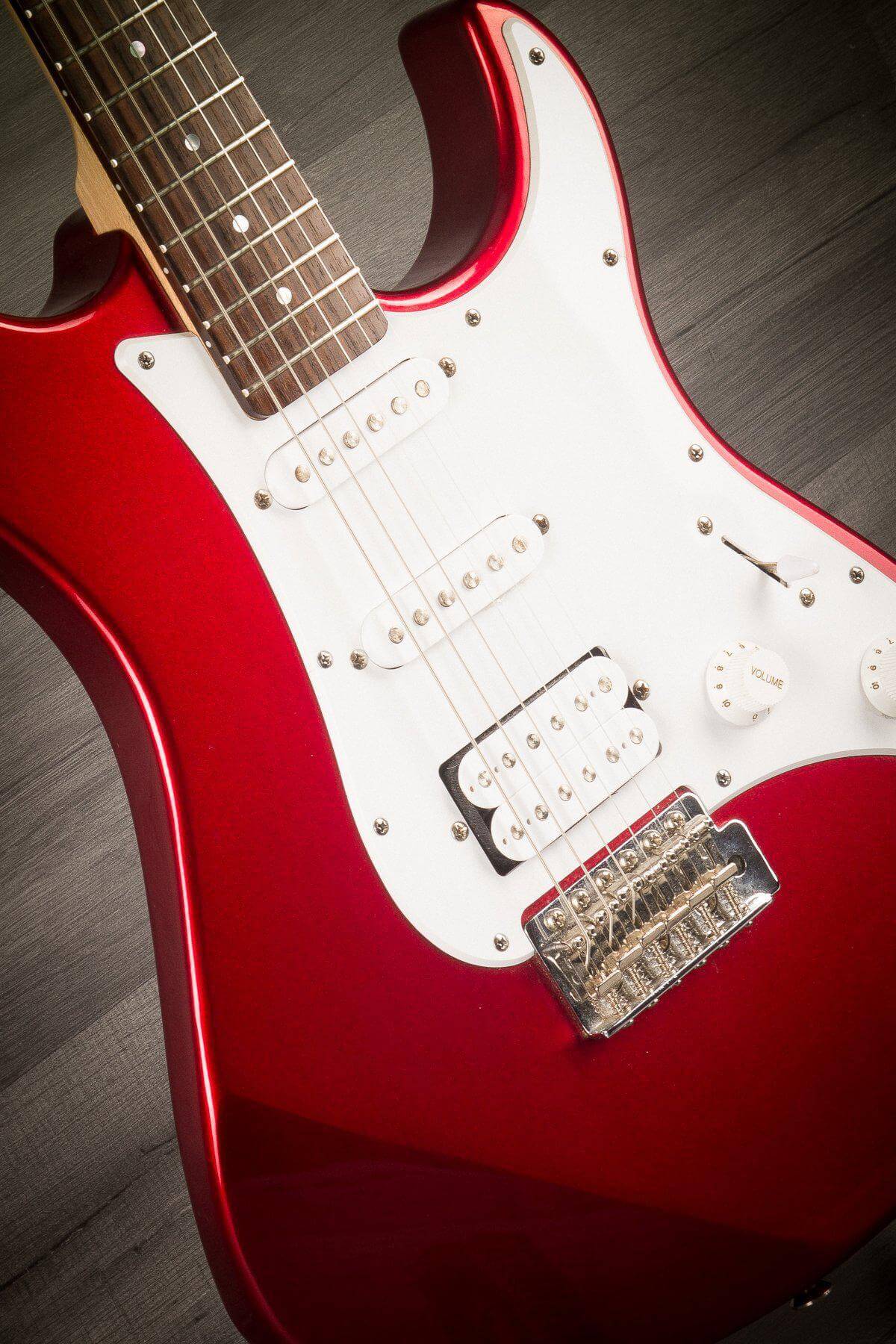 USED - Yamaha Pacifica 012 - Metallic Red
