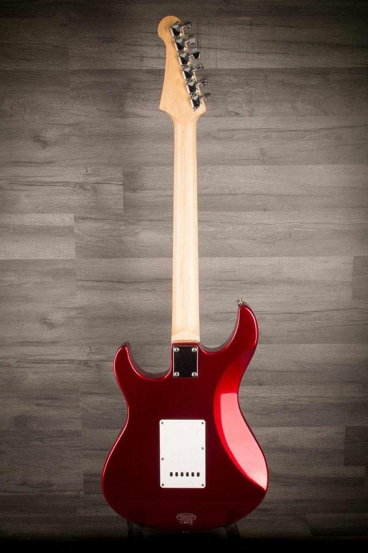 USED - Yamaha Pacifica 012 - Metallic Red