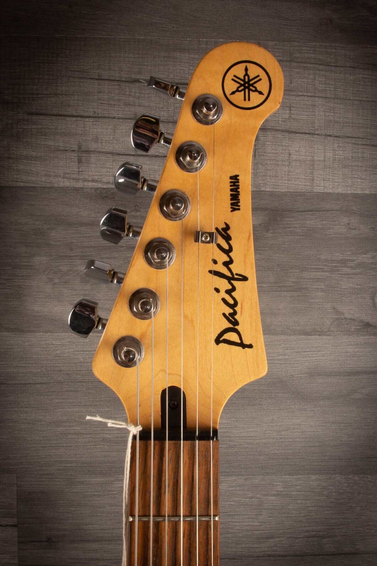 USED - Yamaha Pacifica 112 black