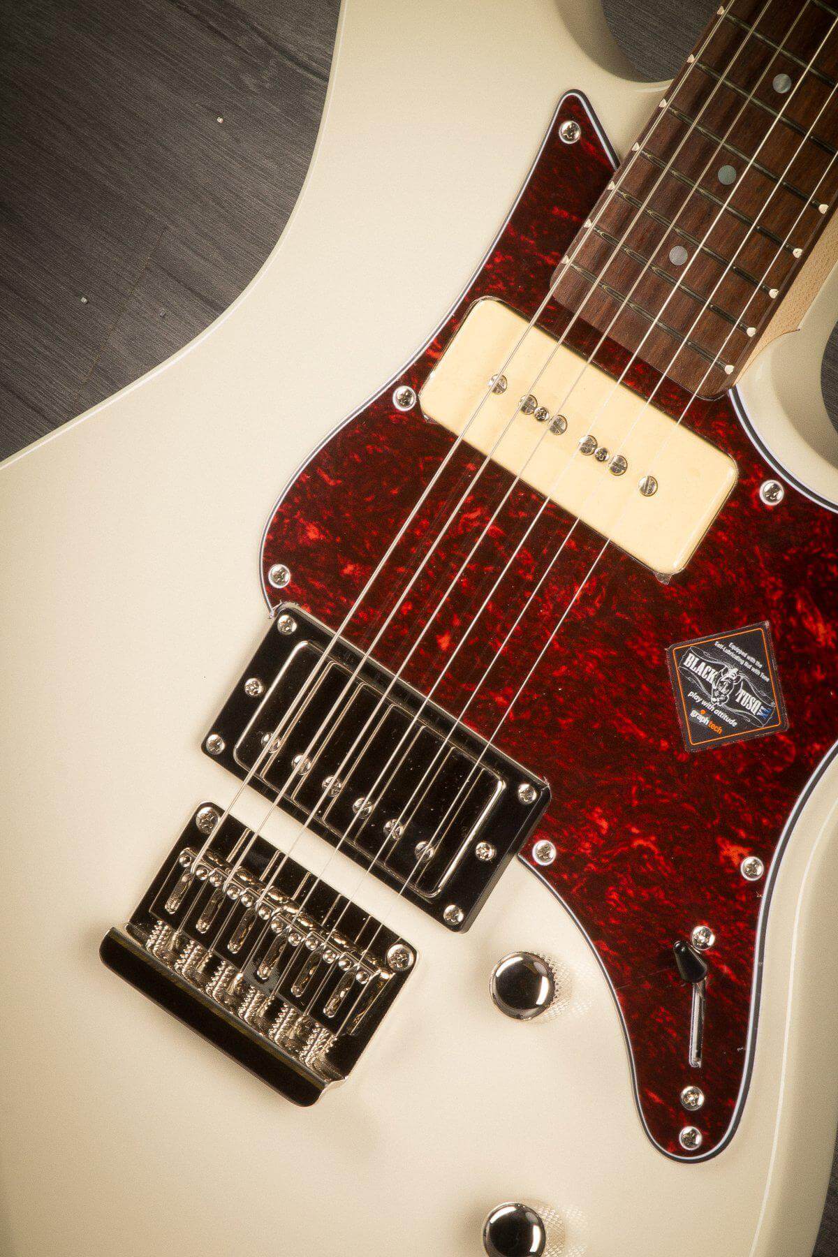 USED - Yamaha Pacifica 311H Electric Guitar - Vintage White