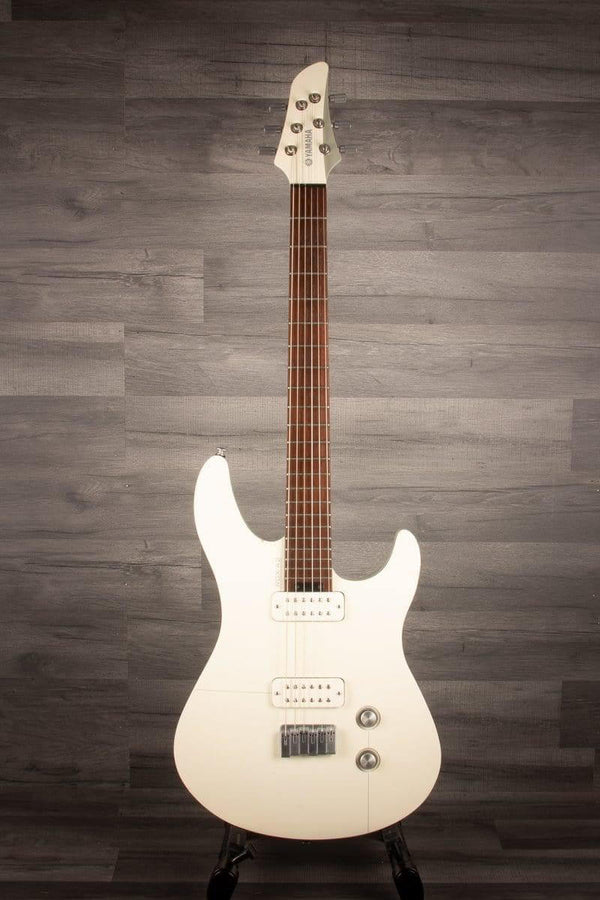 Yamaha Electric Guitar USED - Yamaha RGXA2 White