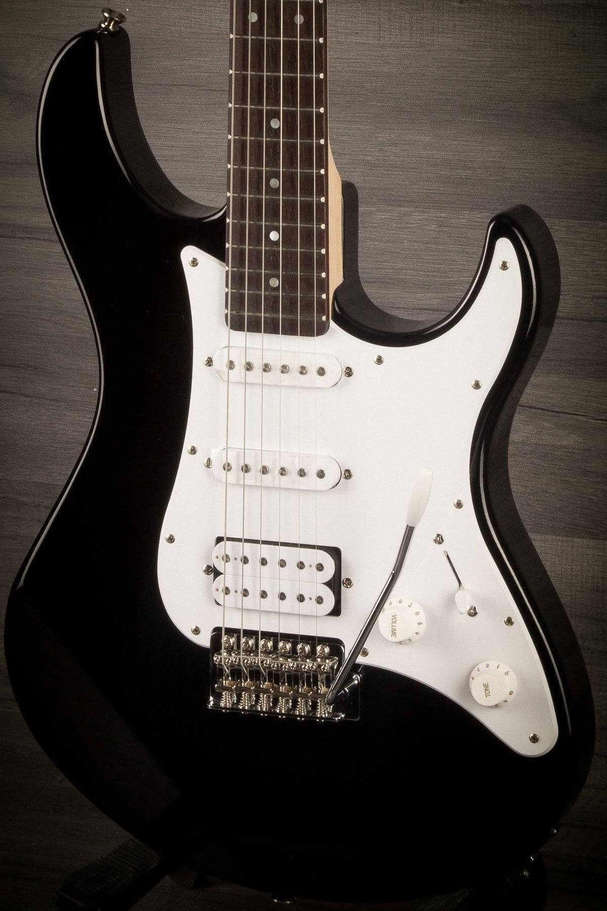 Yamaha Pacifica 012 - Black - Ex Demo