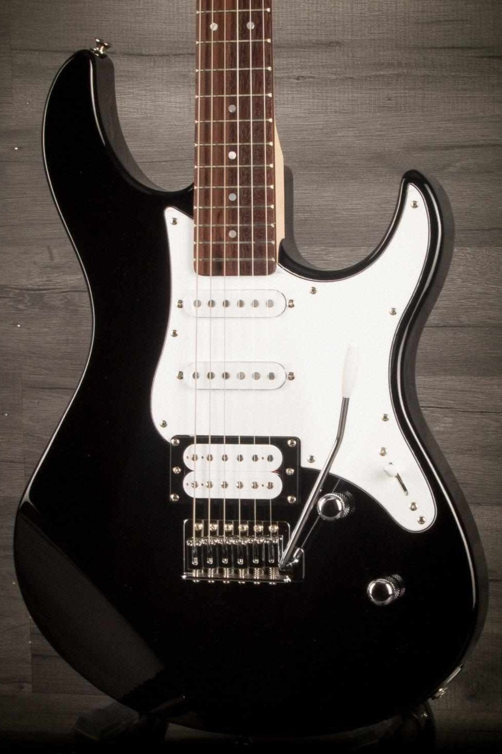 Yamaha Pacifica 112V Electric Guitar - Black