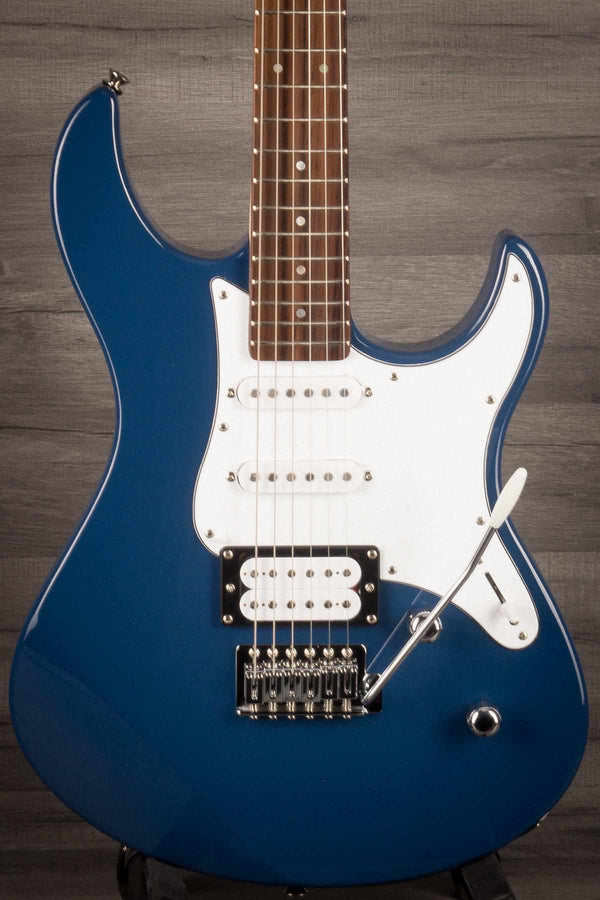 Yamaha Electric Guitar Yamaha Pacifica 112V Electric Guitar - United Blue