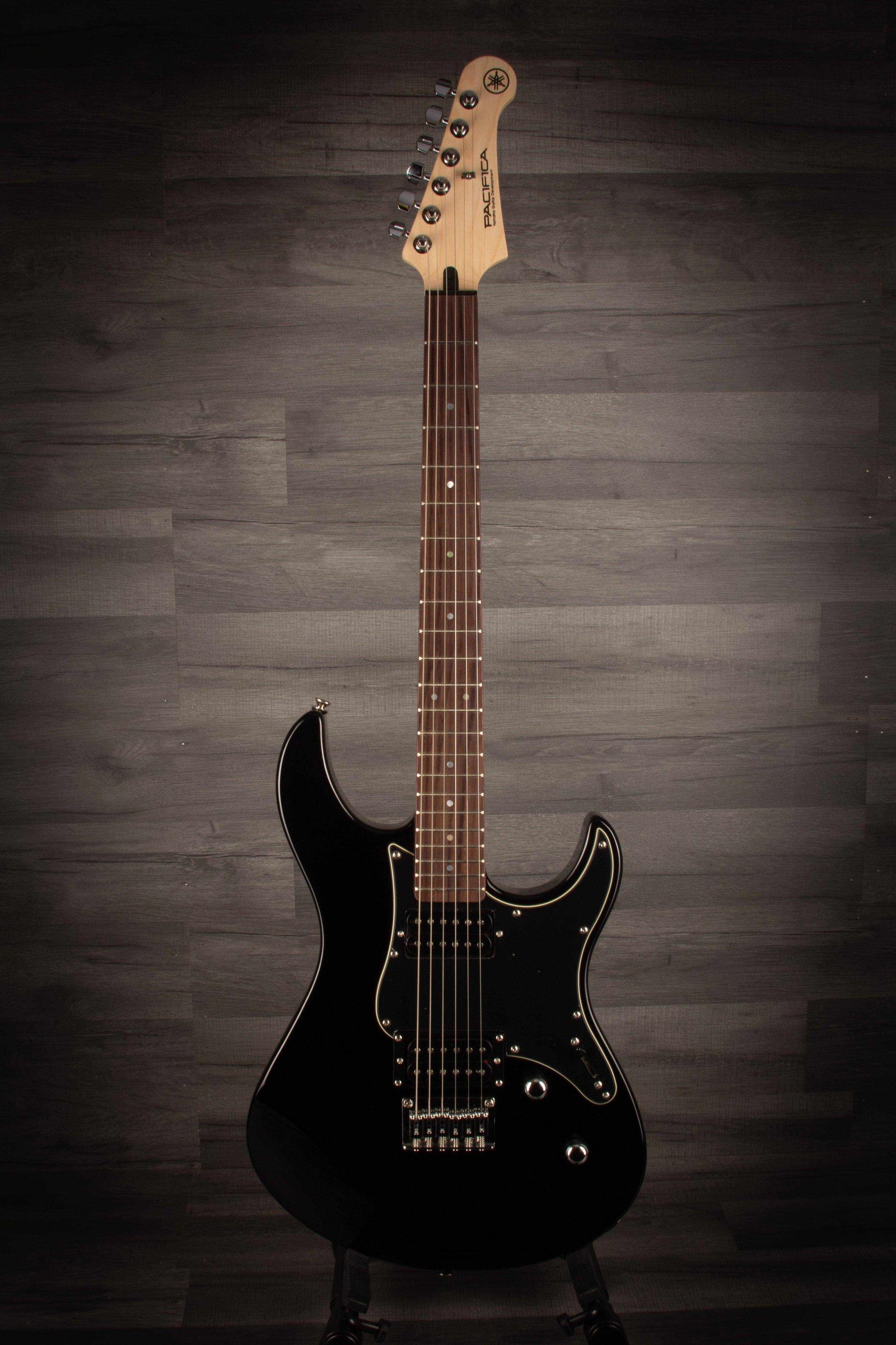 Yamaha Pacifica 120HBL