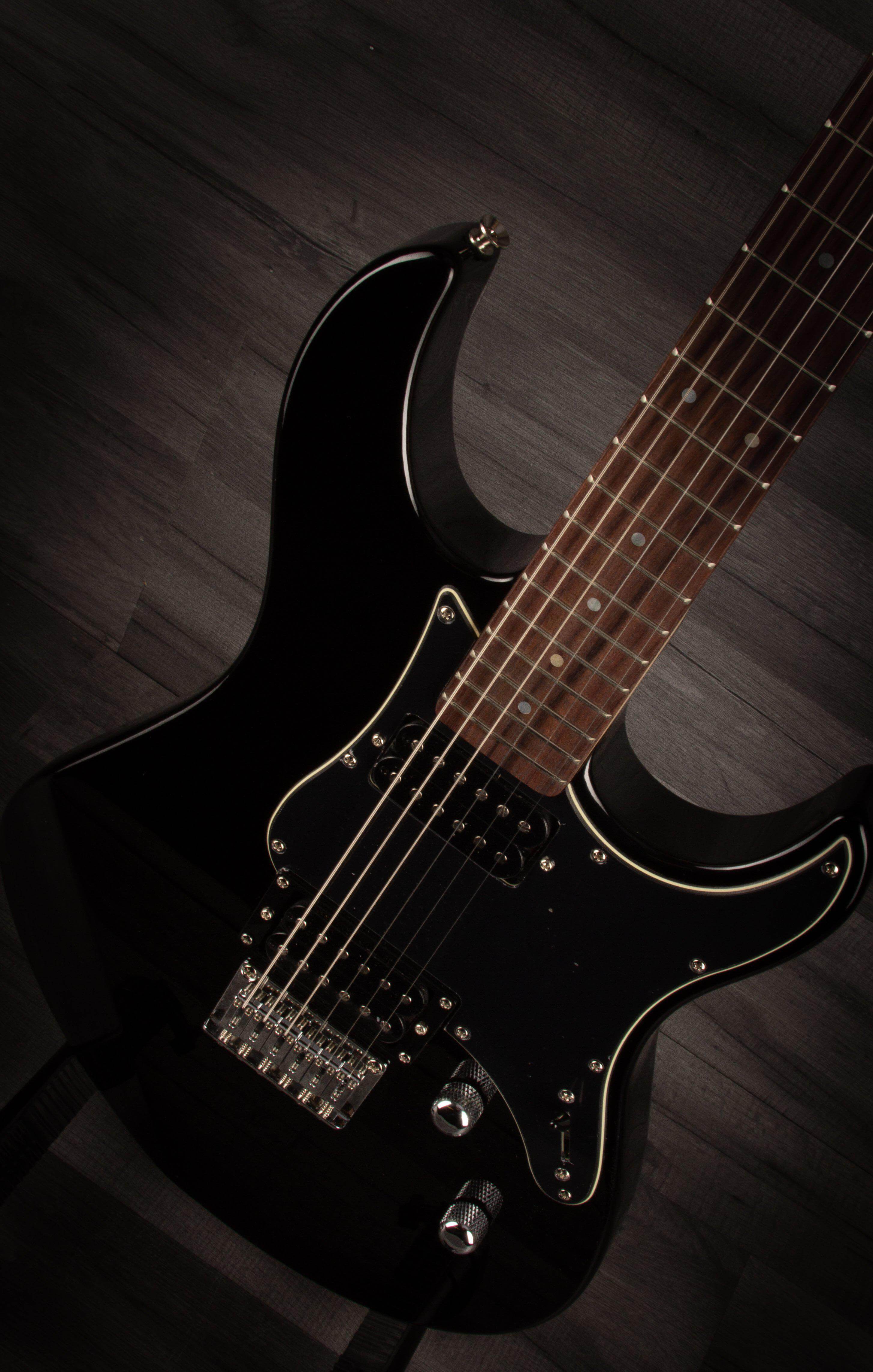 Yamaha Pacifica 120HBL