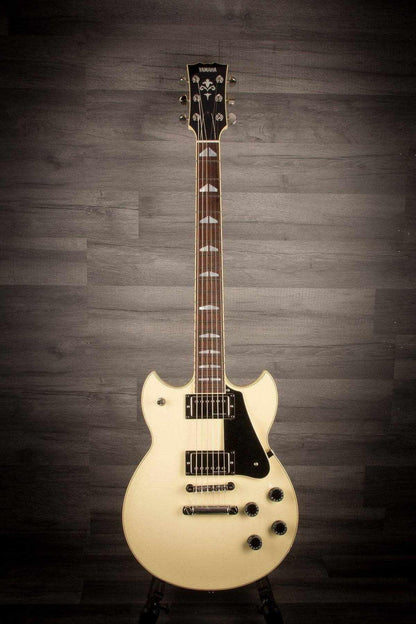Yamaha SG1820 Vintage White